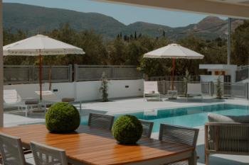 D & A  private pool villas zakynthos zante